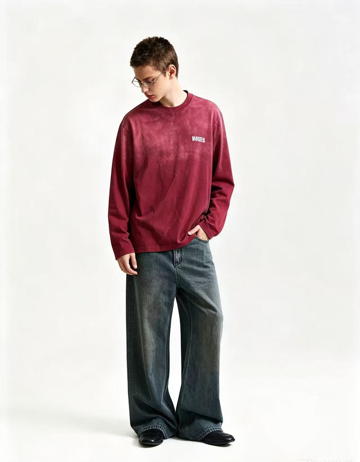 WHONESS "WHONESS" Back Print Long Sleeve T-Shirt